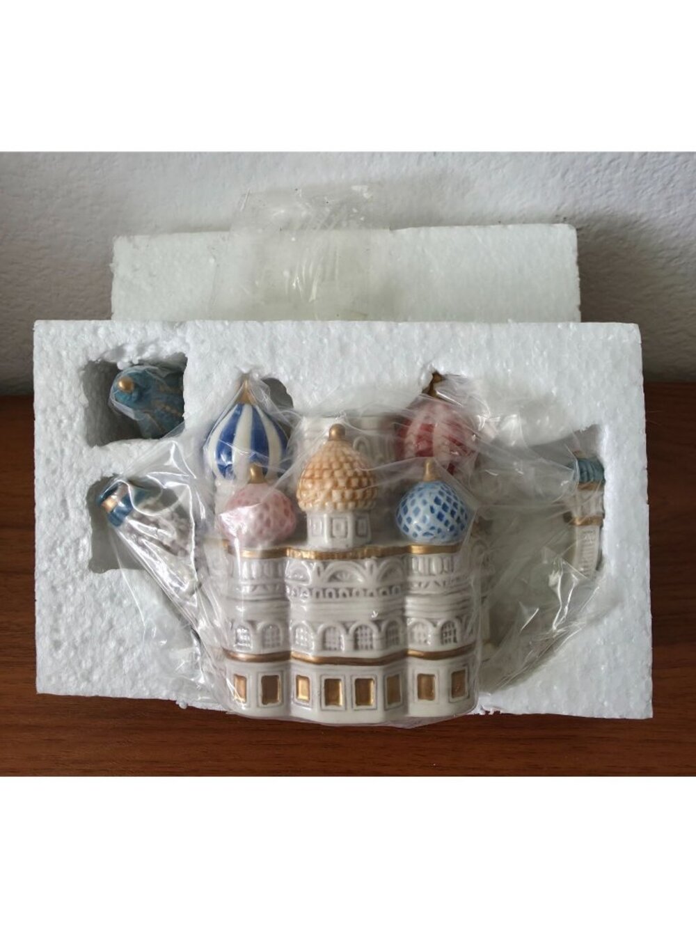 Vintage Gift Gallery Fitz & Floyd St. Basil's Cathedral Teapot Special-Teas 2002 - Picture 6 of 9